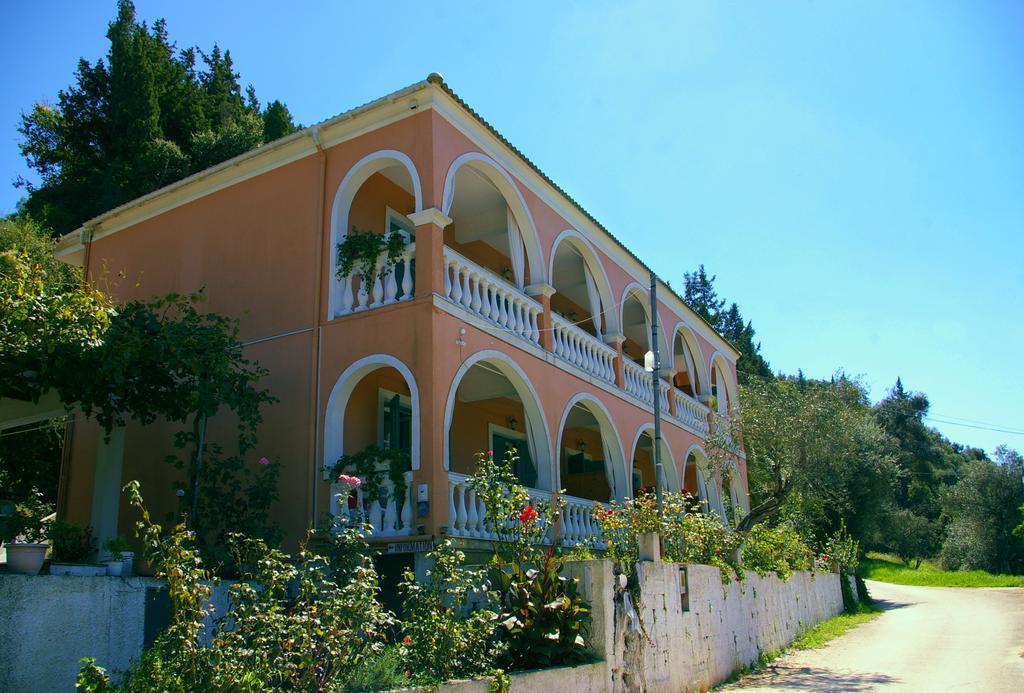 Aparthotel Angeliki Vitaládes Esterno foto