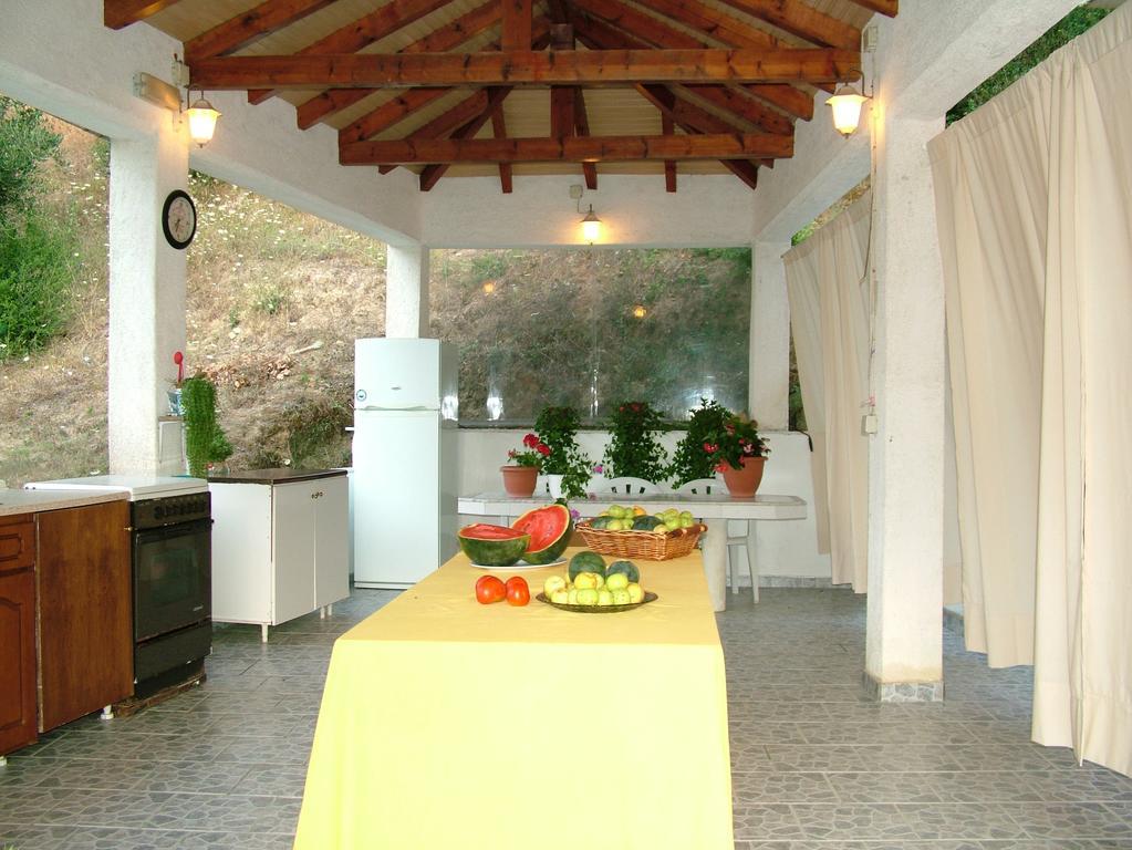 Aparthotel Angeliki Vitaládes Esterno foto