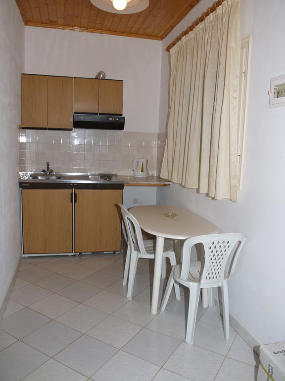Aparthotel Angeliki Vitaládes Camera foto